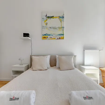 Apartamento Dom & House Old Town Ogarna - Self Check-in *